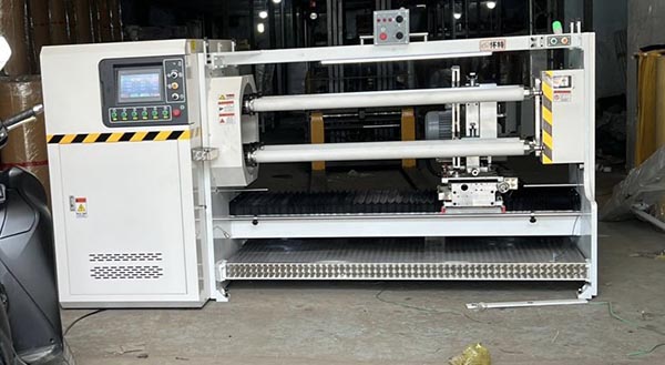 Máy cắt băng keo bảo vệ