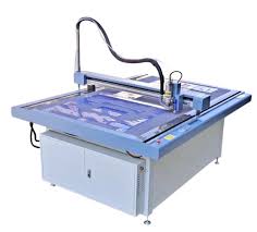 Máy cắt rập nhựa mica