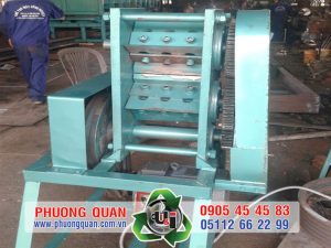 Máy chặt củi