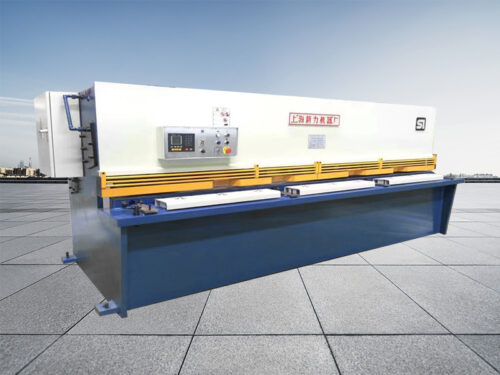Máy chặt tôn QC12K-6X4000