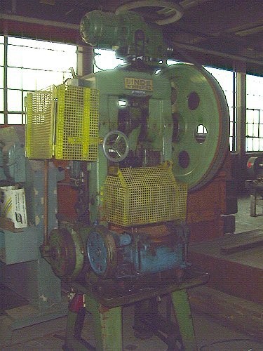 Máy đột dập 50 tấn, 3 cái