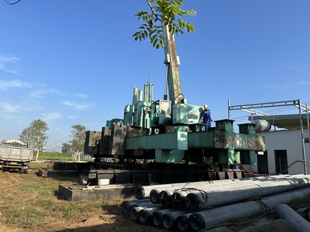 Máy ép cọc YZY 600H