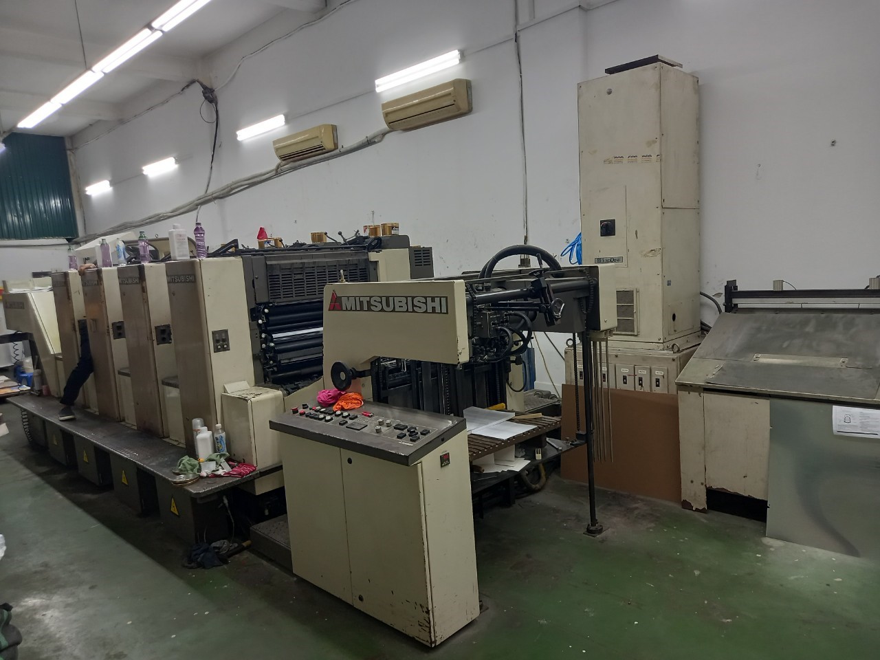 Máy in KOMORI PERFECTOR 44 - 1 màu 2 mặt