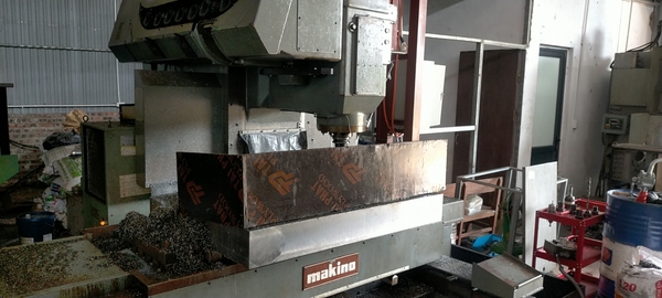 Máy móc sản xuất