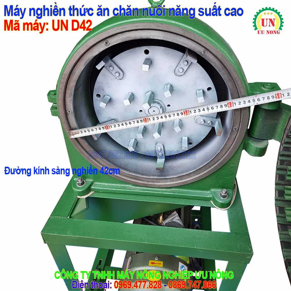 Máy nghiền thức ăn chăn nuôi