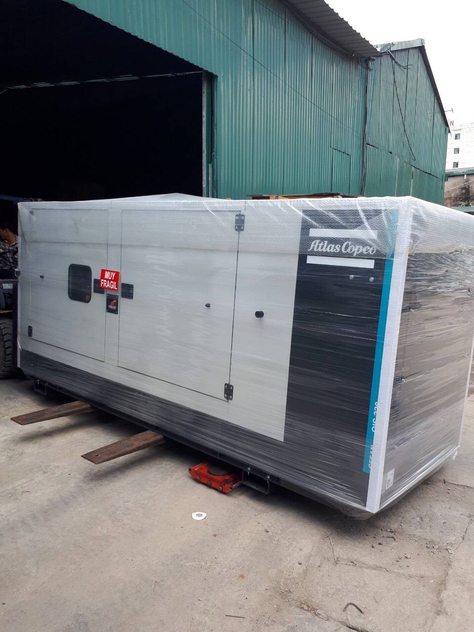 Máy phát điện Atlas Copco 20 KVA