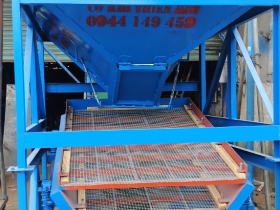 Máy sàng công suất 10 khối/giờ