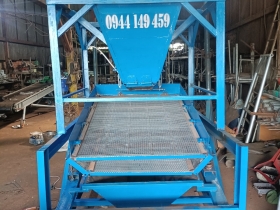 Máy sàng rung 10 khối/giờ