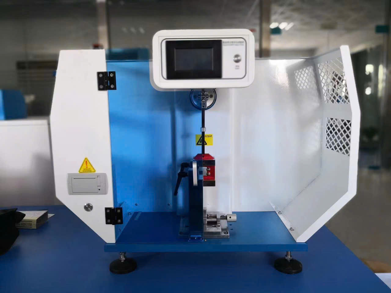 Máy test va đập izod