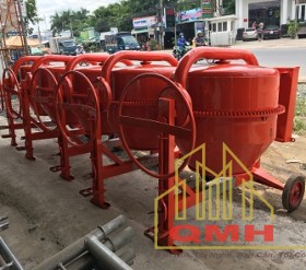 Máy trộn 380L