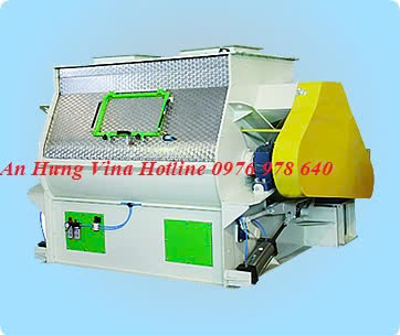Máy sản xuất thức ăn chăn nuôi