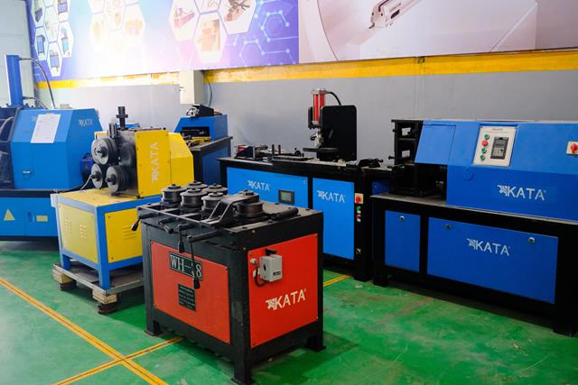 Máy uốn trục các loại