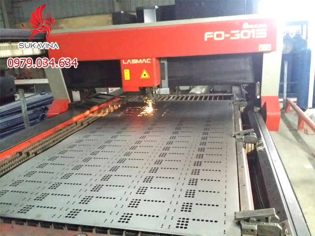 Máy cắt Laser