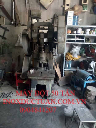 Máy đột 50 tấn