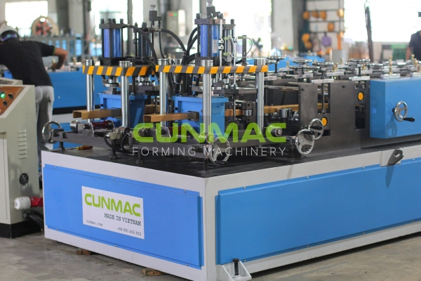 Máy cán xà gồ C SmarTruss