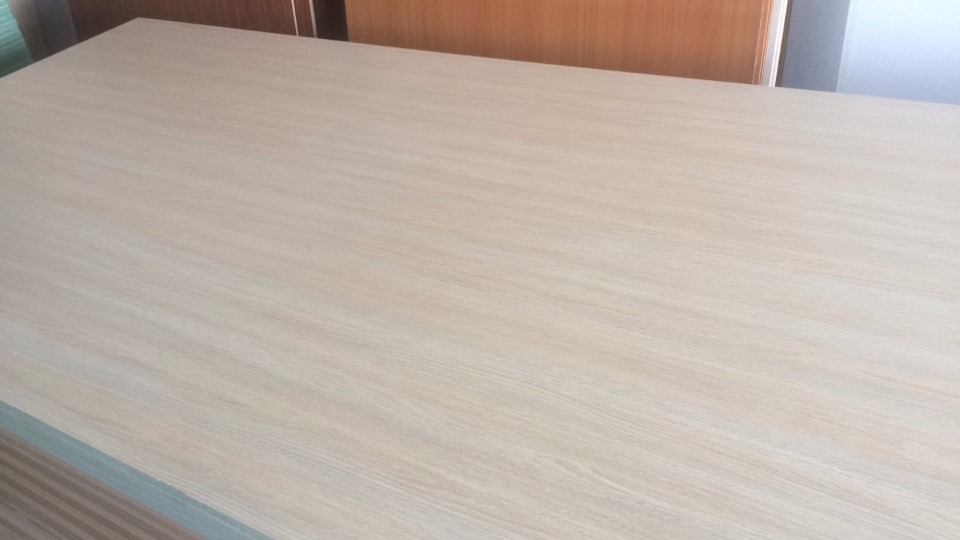Gỗ MDF phủ milamin, phủ keo