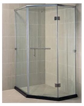 Cửa kính cường lực mở 135 độ