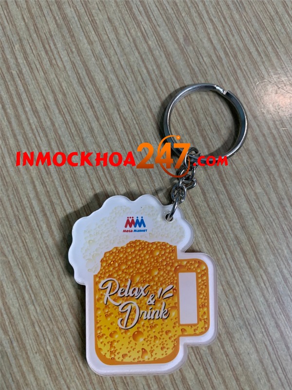 Móc khóa Mica cắt laser tinh xảo