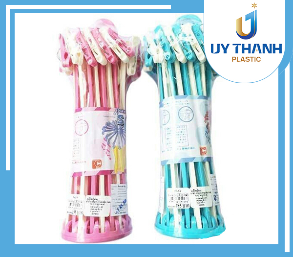 Móc nhựa chùm 20 kẹp