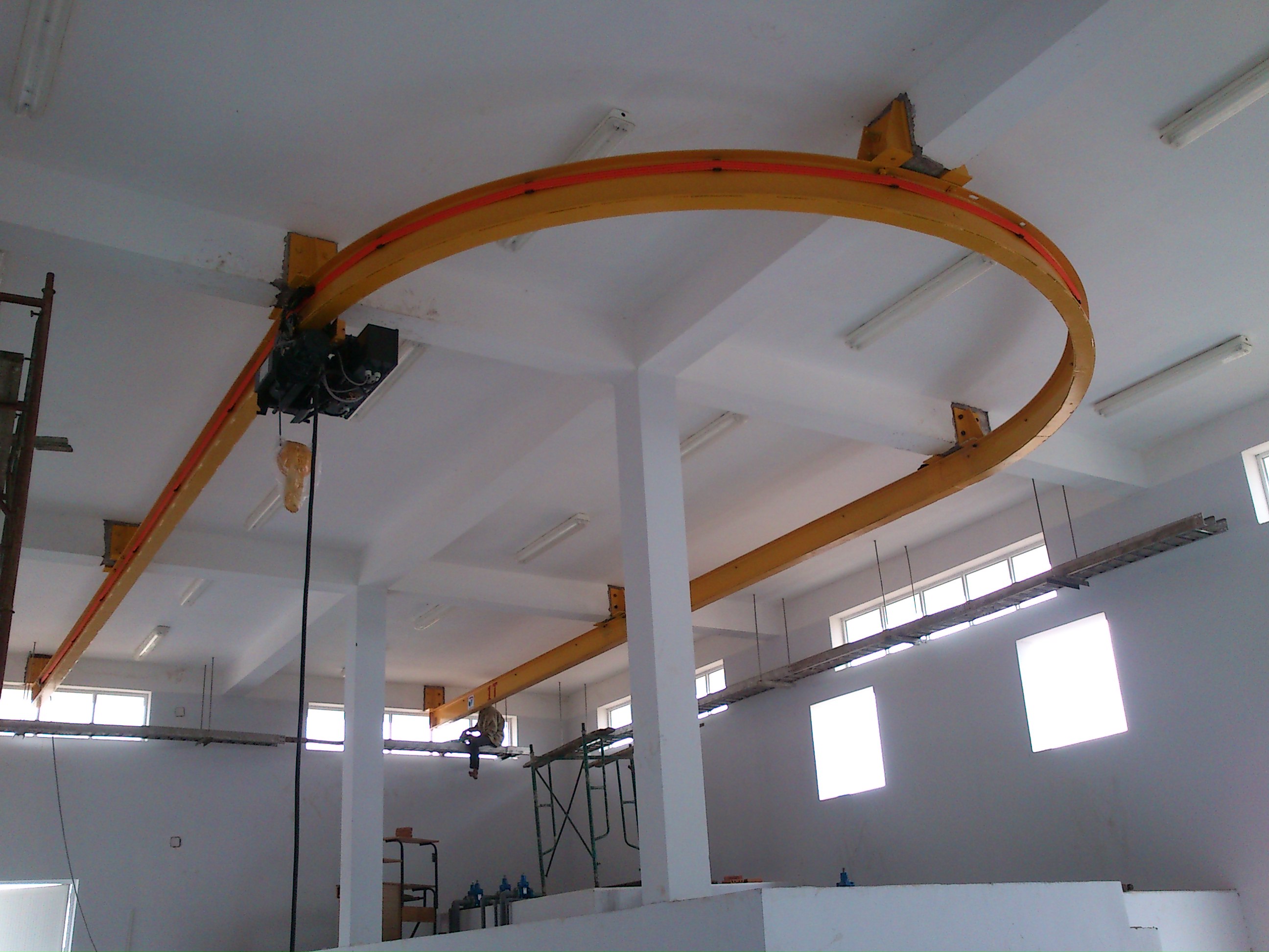 Monorail - Bán Kính Cong
