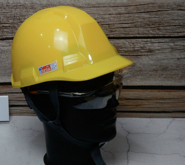 Mũ bảo hộ lao động