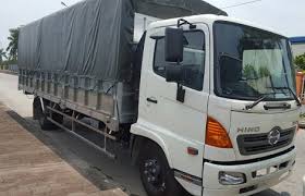 Vận tải bằng xe tải mui bạt