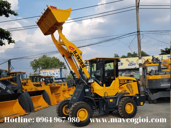 Máy xúc lật HJ928B gầu 0,8 khối
