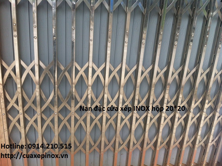 Cửa xếp inox hộp