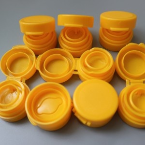 Nắp nhựa chai dầu ăn
