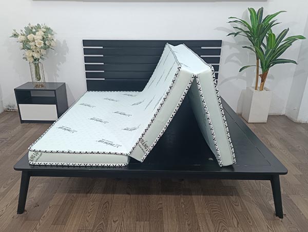 Nệm cao su hoạt tính Thắng Lợi gấp 3