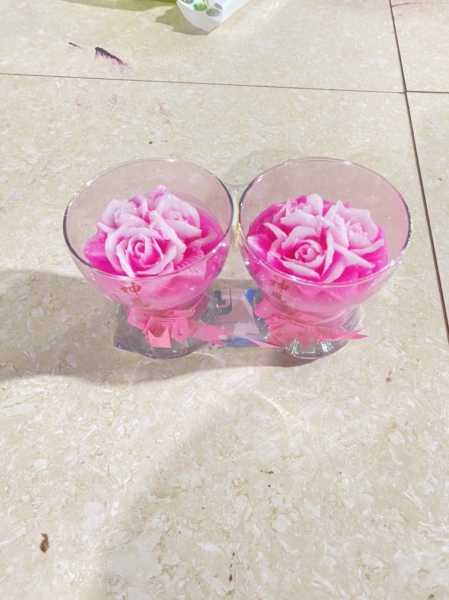 Nến thơm thờ cúng