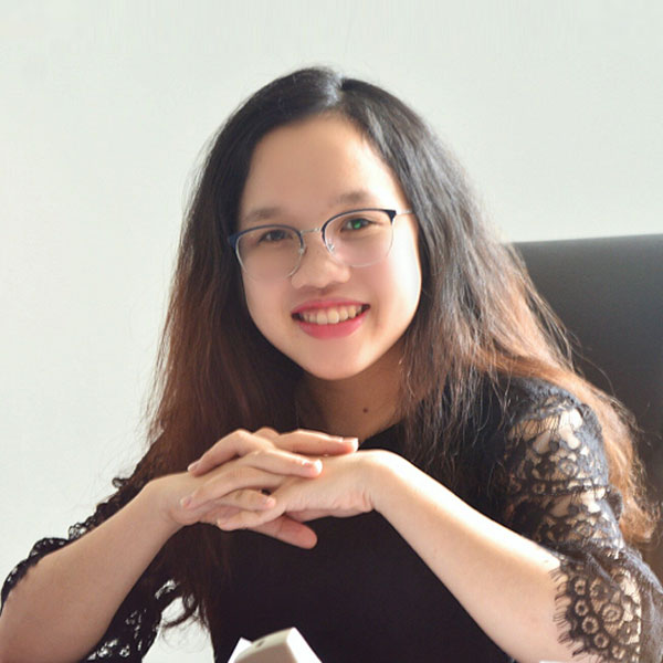 Ngân Nguyễn -Cộng sự cấp cao
