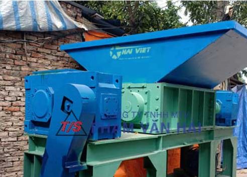 Máy nghiền gỗ