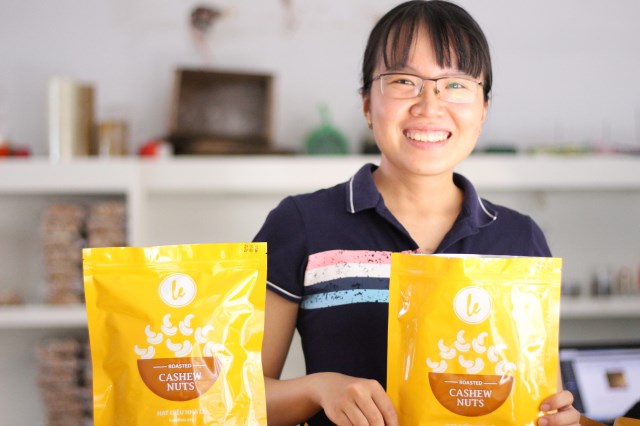 Hạt điều nguyên hạt
