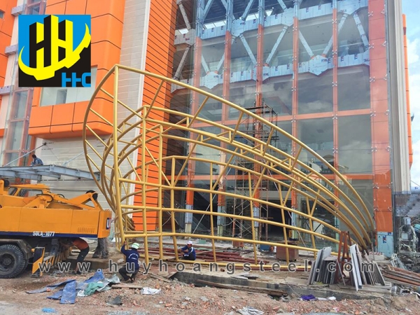Maximax Phan Văn Trị