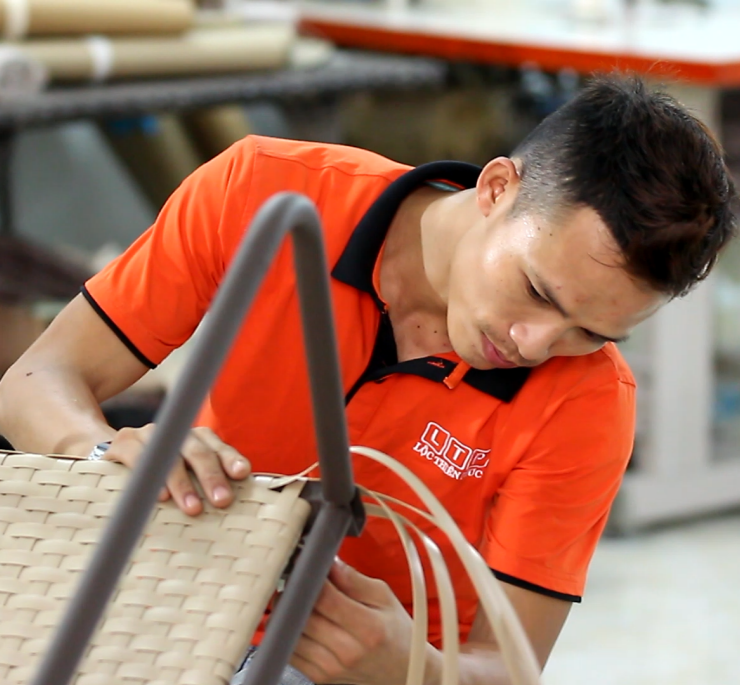 Nhà máy sản xuất