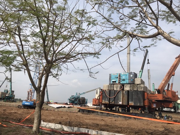 Nhà thầu ép cọc bê tông