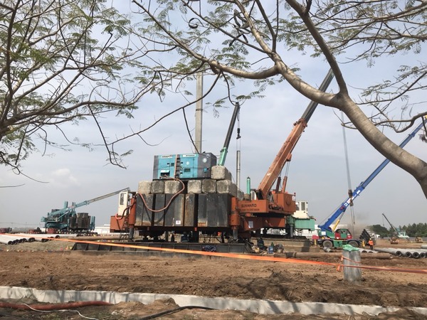 Nhà thầu ép cọc bê tông