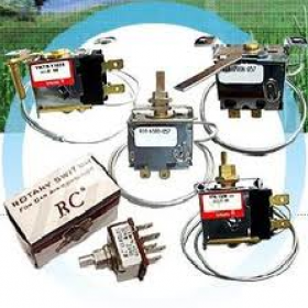 Nhấn công tắc TIG