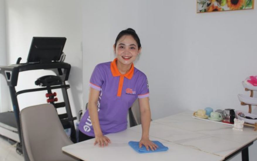 Nhân viên