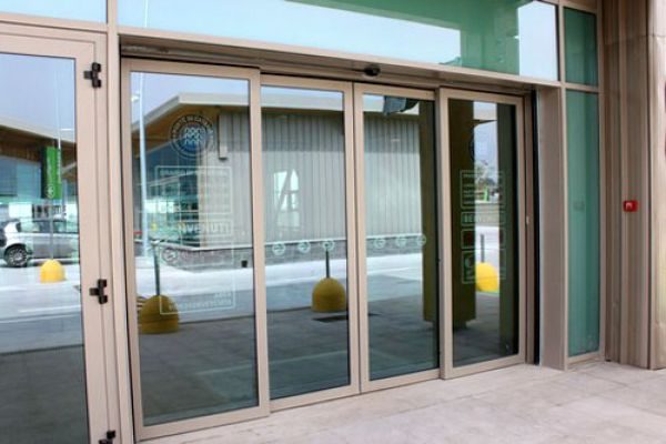 Cửa nhôm Việt Pháp