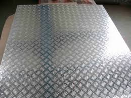 Nhôm gân chống trượt