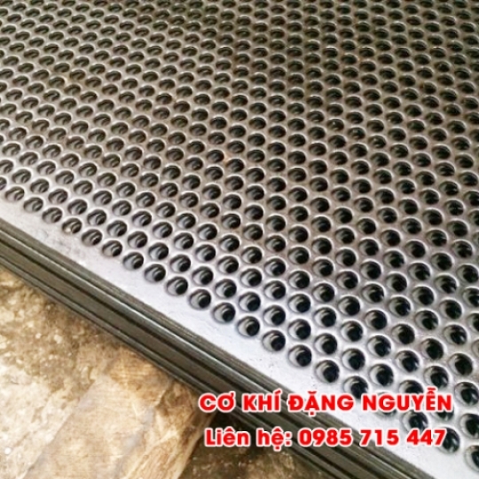 Nhôm dập lỗ