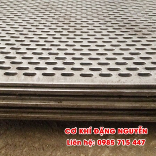 Nhôm dập lỗ