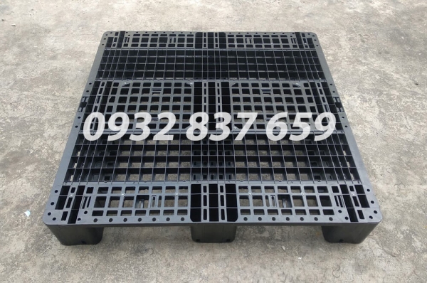 Pallet nhựa