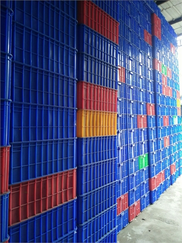 Pallet nhựa