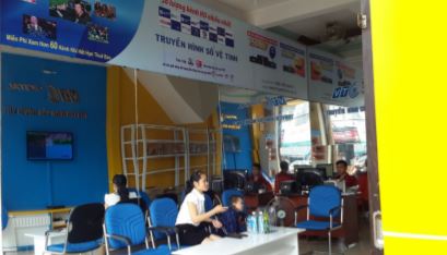 Thi công nội thất showroom VTC