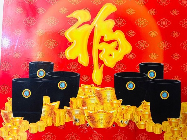 Nồi nấu kim loại Nhật Bản
