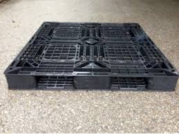 Pallet nhựa
