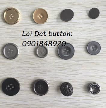 Nút bấm lỗ